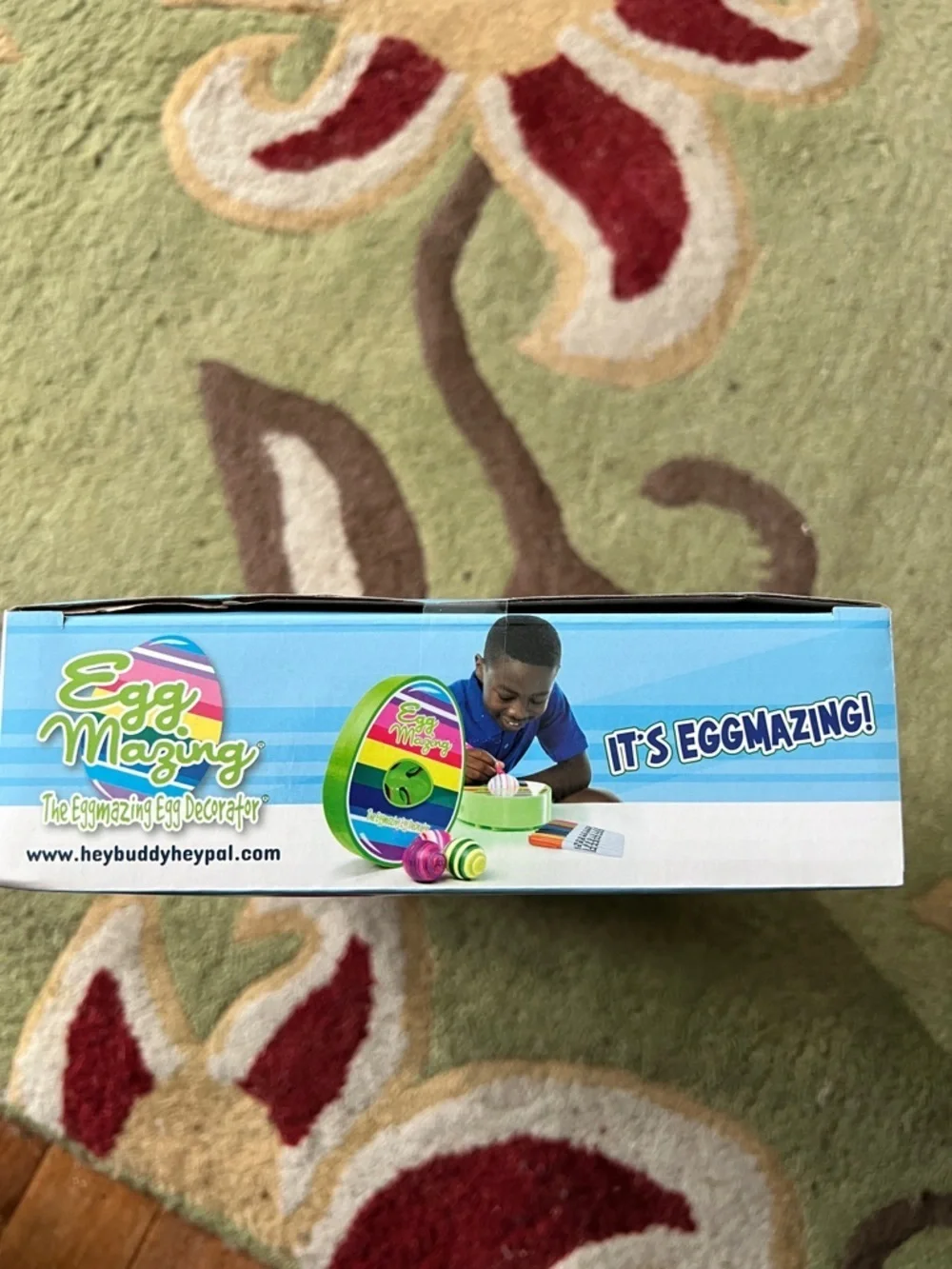 Egg Mazing Egg Decorator - Colorful